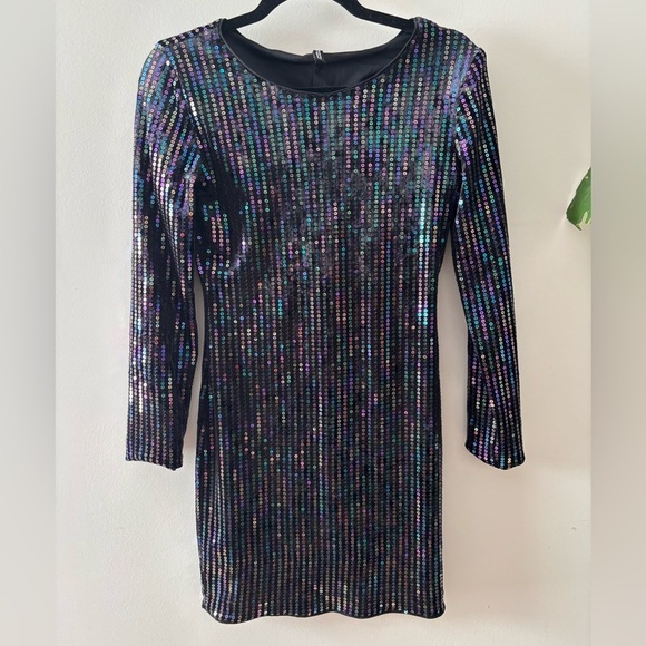Devided Sequin Ribbed Long Sleeve Dress - Picture 1 of 7